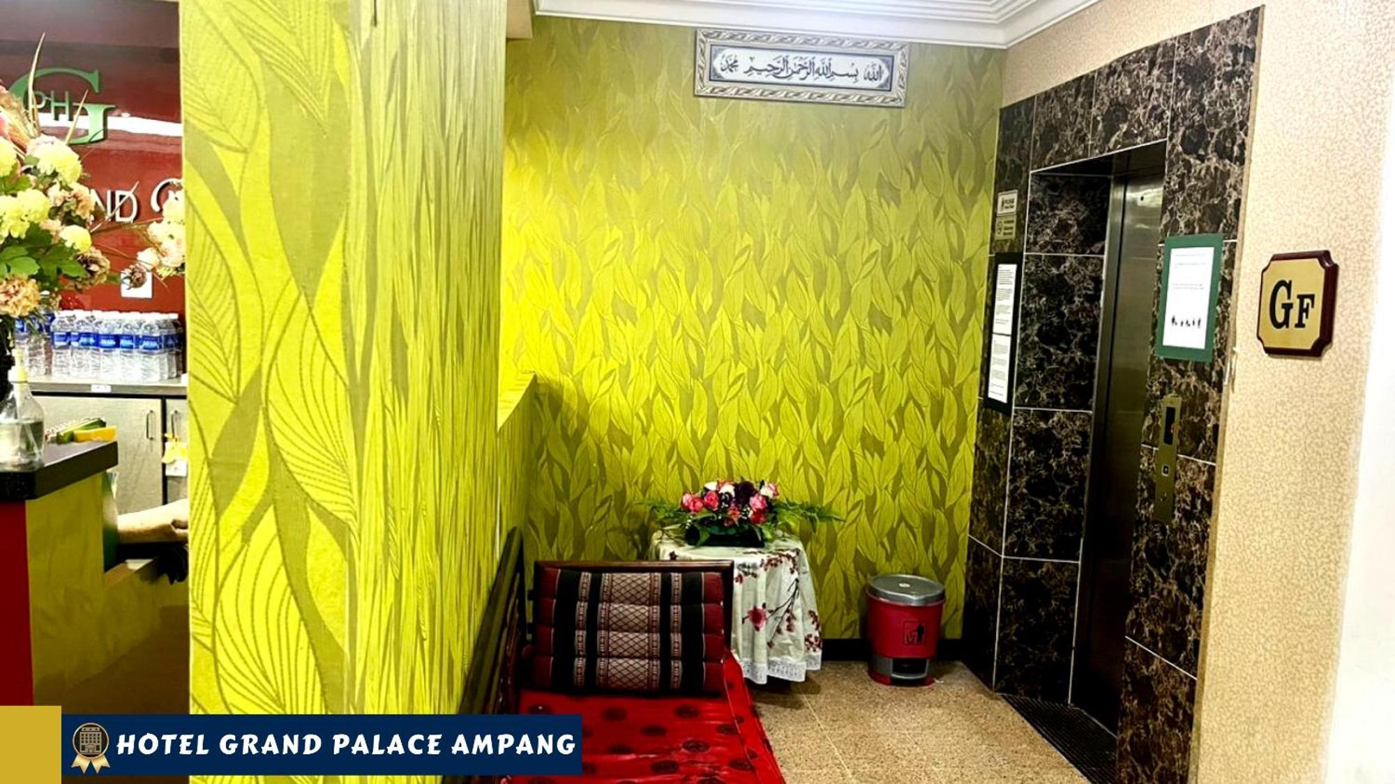 Hotel Grand Palace Ampang Ampang  Exterior foto